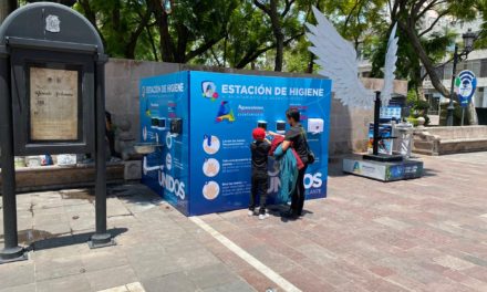 INSTALA MUNICIPIO ESTACIONES DE HIGIENE EN MERCADOS Y ESPACIOS PÚBLICOS