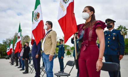 ASISTIÓ TERE JIMÉNEZ A LA CEREMONIA POR EL CCX ANIVERSARIO DE LA INDEPENDENCIA DE MÉXICO