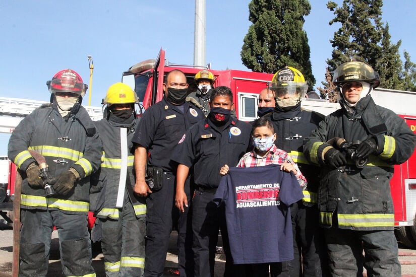 TONY FUE BOMBERO MUNICIPAL POR UN DÍA