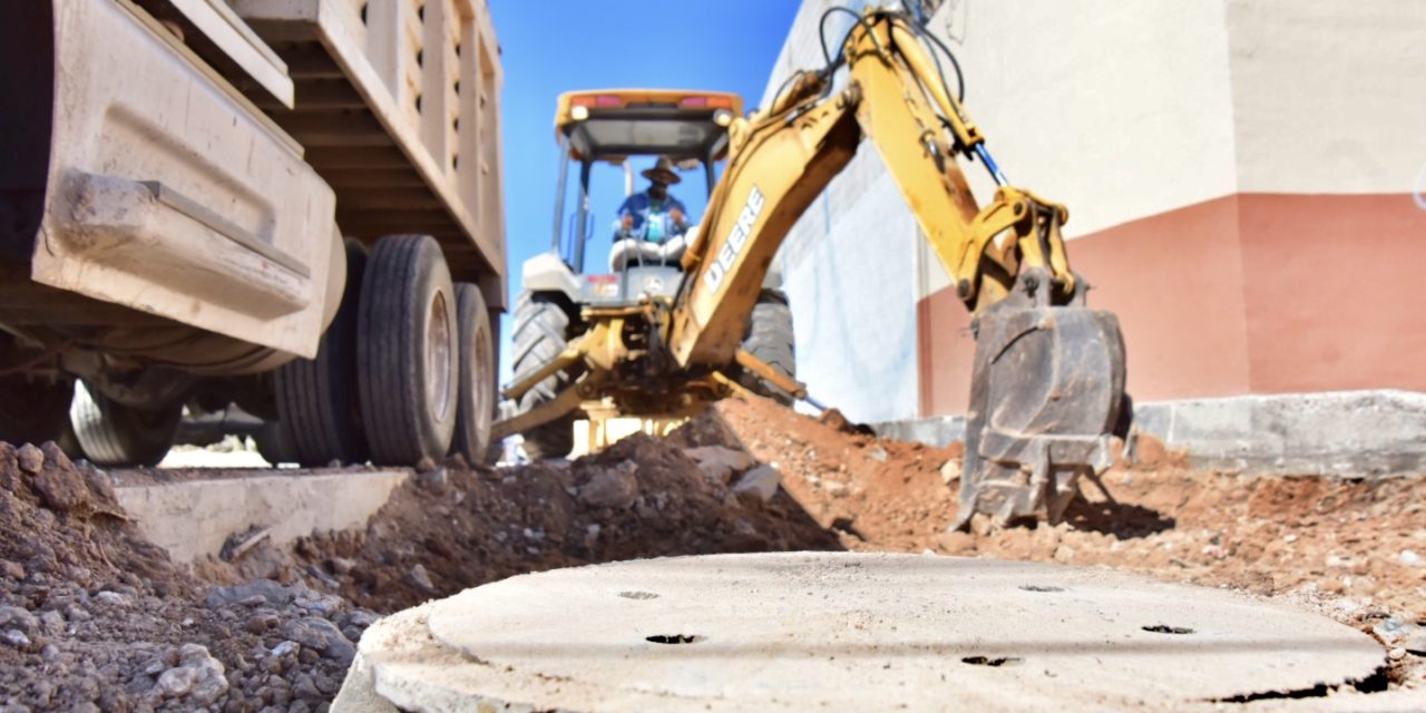REALIZA MUNICIPIO OBRAS DE MEJORA DE ALCANTARILLADO EN LÓPEZ PORTILLO