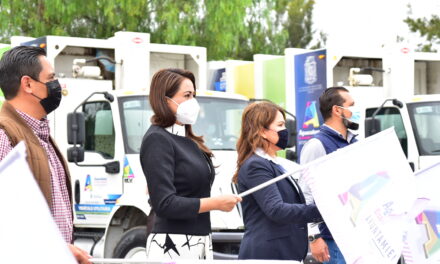 ENTREGA TERE JIMÉNEZ 15 NUEVOS CAMIONES RECOLECTORES DE BASURA