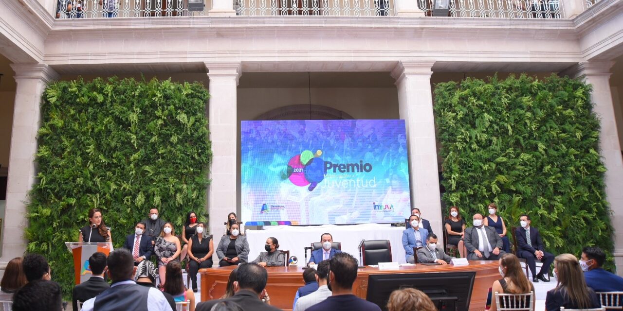 TERE JIMÉNEZ REFRENDA EL COMPROMISO DE IMPULSAR EL TALENTO JUVENIL Y DEPORTIVO