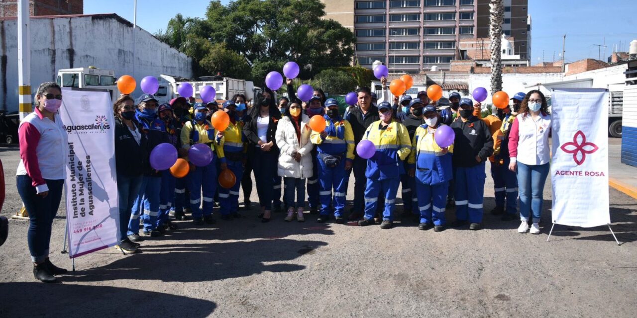 TRABAJADORAS DE ASEO PÚBLICO MUNICIPAL RECIBEN CAPACITACIÓN SOBRE IGUALDAD Y GÉNERO