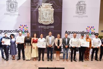 PREMIAN DESEMPEÑO DE POLICÍAS MUNICIPALES DE AGUASCALIENTES
