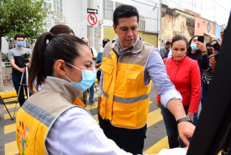 EL PRESIDENTE MUNICIPAL LEONARDO MONTAÑEZ ENTREGÓ OBRAS DE REHABILITACIÓN DE VIALIDADES DEL CENTRO