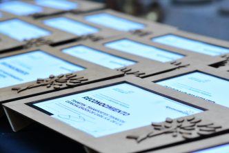 RECONOCE MUNICIPIO A EMPRESARIOS COMPROMETIDOS CON EL CUIDADO DE ÁREAS VERDES