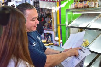 MANTIENE MUNICIPIO DE AGUASCALIENTES SUPERVISIÓN COMERCIAL EN EL TRADICIONAL TIANGUIS DE LOS MUERTITOS