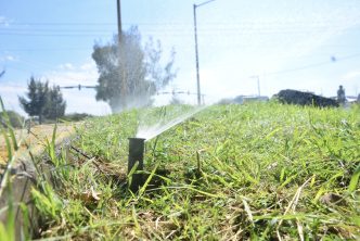REACTIVA LEONARDO MONTAÑEZ LÍNEA MORADA PARA RIEGO DE ÁREAS VERDES AL ORIENTE DE LA CIUDAD