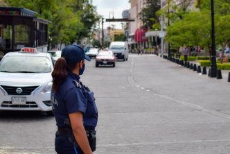 POLICÍA VIAL PERMITIRÁ POR TEMPORADA NAVIDEÑA ESTACIONARSE EN ALGUNAS CALLES DEL CENTRO DE LA CIUDAD