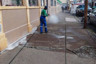 INTENSO OPERATIVO DE LIMPIEZA DESARROLLA MUNICIPIO DURANTE CELEBRACIONES GUADALUPANAS