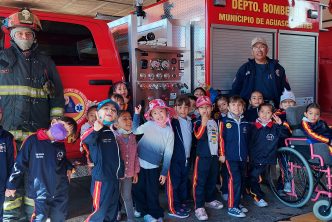CONOCEN NIÑAS Y NIÑOS DE PREESCOLAR LA HEROICA LABOR DE LOS BOMBEROS DEL MUNICIPIO DE AGUASCALIENTES