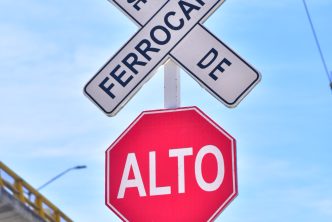 IMPULSA LEO MONTAÑEZ INICIATIVA PARA PREVENIR ACCIDENTES FERROVIARIOS