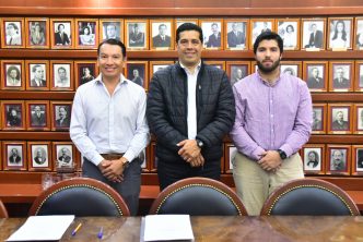 BRINDA MUNICIPIO CERTEZA JURÍDICA, A TRAVÉS DE FIRMA DE ESCRITURAS