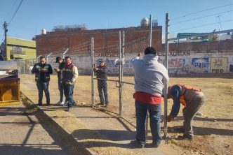 CONTINÚA DESARROLLO URBANO MUNICIPAL OPERATIVO DE RETIRO DE CONSTRUCCIONES IRREGULARES EN ÁREAS COMUNES