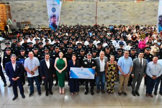 RECONOCE TERE JIMÉNEZ Y LEO MONTAÑEZ LABOR DE POLICÍAS ESTATALES Y MUNICIPALES