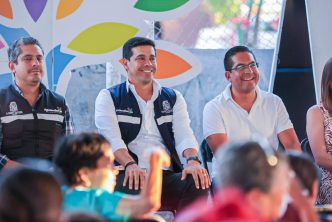 ATIENDEN AUTORIDADES DEL MUNICIPIO DE AGUASCALIENTES A VECINOS DEL FRACCIONAMIENTO SAN MARCOS II