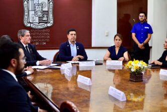 FIRMAN ACUERDO DE COLABORACIÓN ADMINISTRATIVA MUNICIPIO DE AGUASCALIENTES Y EL INSTITUTO CATASTRAL Y REGISTRAL DEL ESTADO