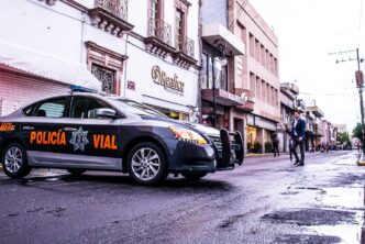 POR TEMPORADA NAVIDEÑA, POLICÍA VIAL PERMITIRÁ ESTACIONARSE EN ALGUNAS CALLES DEL CENTRO DE LA CIUDAD