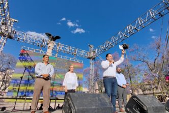 BAILE, TRADICIÓN Y COLOR EN LA COREOGRAFÍA MONUMENTAL DE “PELEA DE GALLOS” EN LA EXEDRA