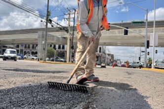 ANTE CONTINGENCIA POR LLUVIAS, REFUERZA MUNICIPIO REHABILITACIÓN DE VIALIDADES