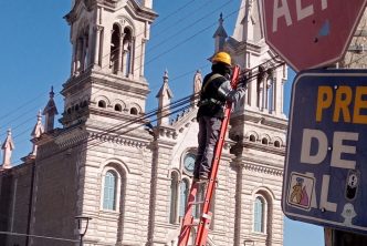AVANZA MUNICIPIO DE AGUASCALIENTES EN EL RETIRO DE CABLES EN DESUSO