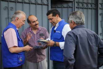 MUNICIPIO Y VECINOS DE VILLA TERESA EVALÚAN ACCIONES PARA MEJORAR EL ENTORNO