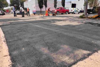 INTENSIFICA OBRAS PÚBLICAS MUNICIPALES TRABAJOS DE BACHEO POR TEMPORADA DE LLUVIAS