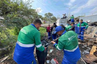 MUNICIPIO DE AGUASCALIENTES LLEVÓ A CABO OPERATIVO ESPECIAL DE LIMPIEZA EN LA CENTRAL DE ABASTOS