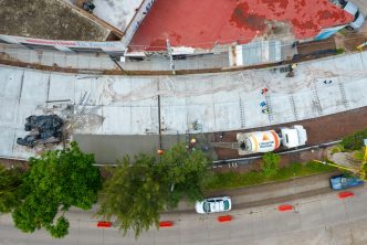 AVANZA MUNICIPIO EN LA COLOCACIÓN DE CONCRETO HIDRÁULICO EN LA AVENIDA MARIANO HIDALGO