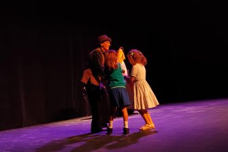 EL TEATRO MORELOS BRILLÓ CON LA MAGIA DE VIAJE AL MUNDO DE LOS CUENTOS
