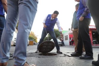 AVANZA MUNICIPIO EN LA REHABILITACIÓN Y MANTENIMIENTO DEL ALCANTARILLADO SANITARIO EN EL FRACCIONAMIENTO MÉXICO