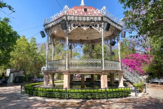 MUNICIPIO DE AGUASCALIENTES REALIZA REHABILITACIÓN INTEGRAL DEL JARDÍN DE SAN MARCOS