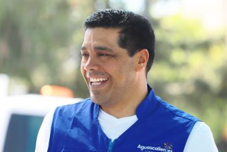 LEO MONTAÑEZ MEJORA EL SERVICIO DE ALCANTARILLADO SANITARIO EN LOMAS DE SANTA ANITA