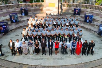 ENALTECE LEO MONTAÑEZ HONOR Y VALOR DE NUEVOS BOMBEROS VOLUNTARIOS; FORTALECE A PROTECCIÓN CIVIL CON NUEVAS UNIDADES